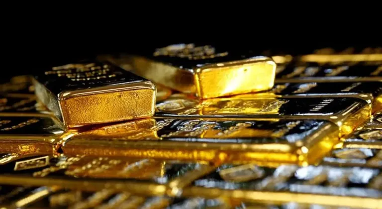 ALTINDA PAZARTESİ SÜRPRİZİ