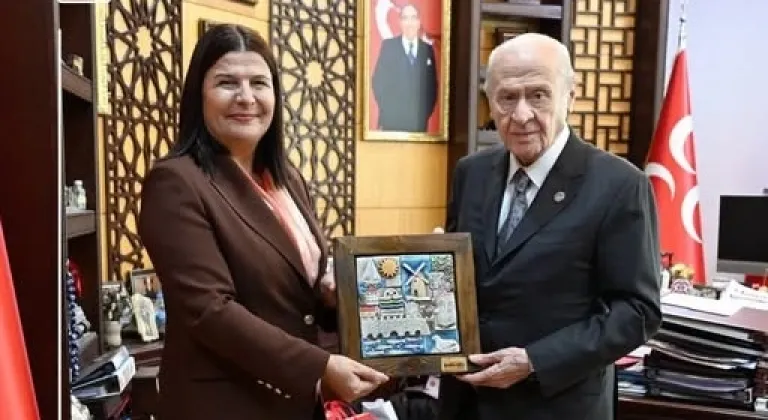 BAŞKAN FIÇI'DAN BAHÇELİ'YE FOÇA YOĞURDU