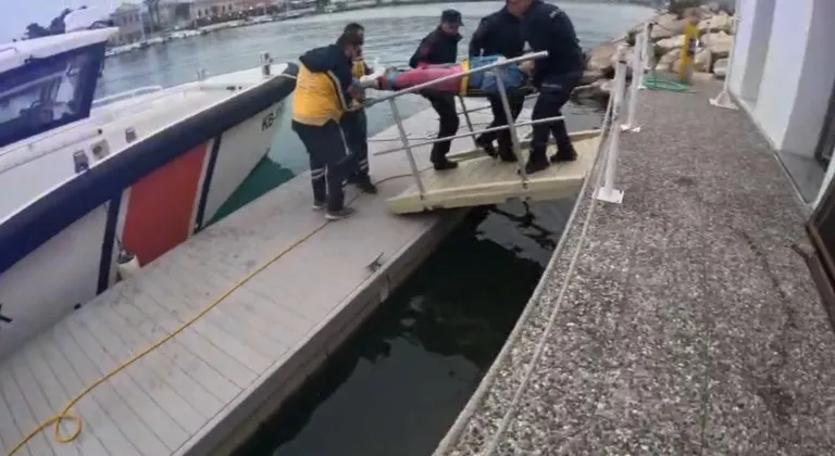 YELKEN KAYALIKLARINDAN DÜŞEN ŞAHIS KURTARILDI